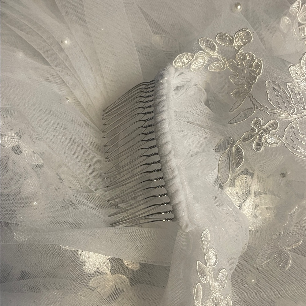 Fingertip veil - Picture 5 of 6